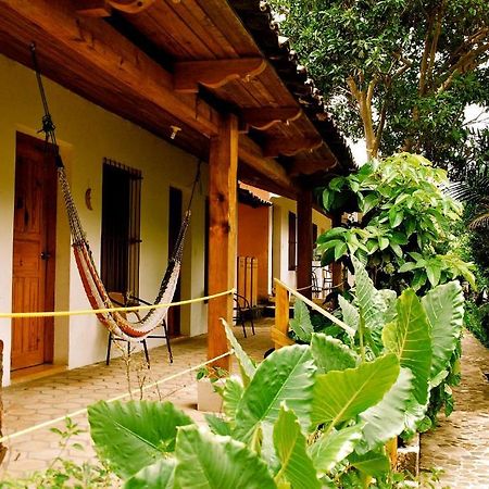 Hotel And Restaurant Guancascos Грасіас Екстер'єр фото